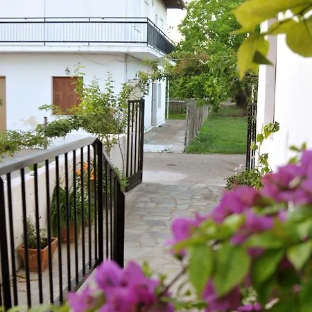 Mellia Apartment