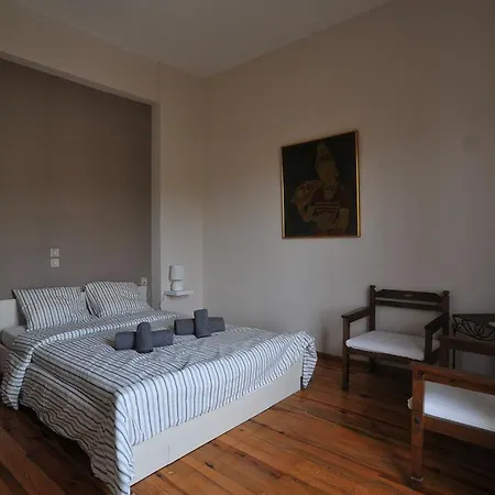 Mellia Apartment *