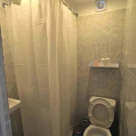 Mellia Apartment *