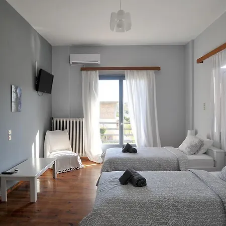 Mellia Apartment *